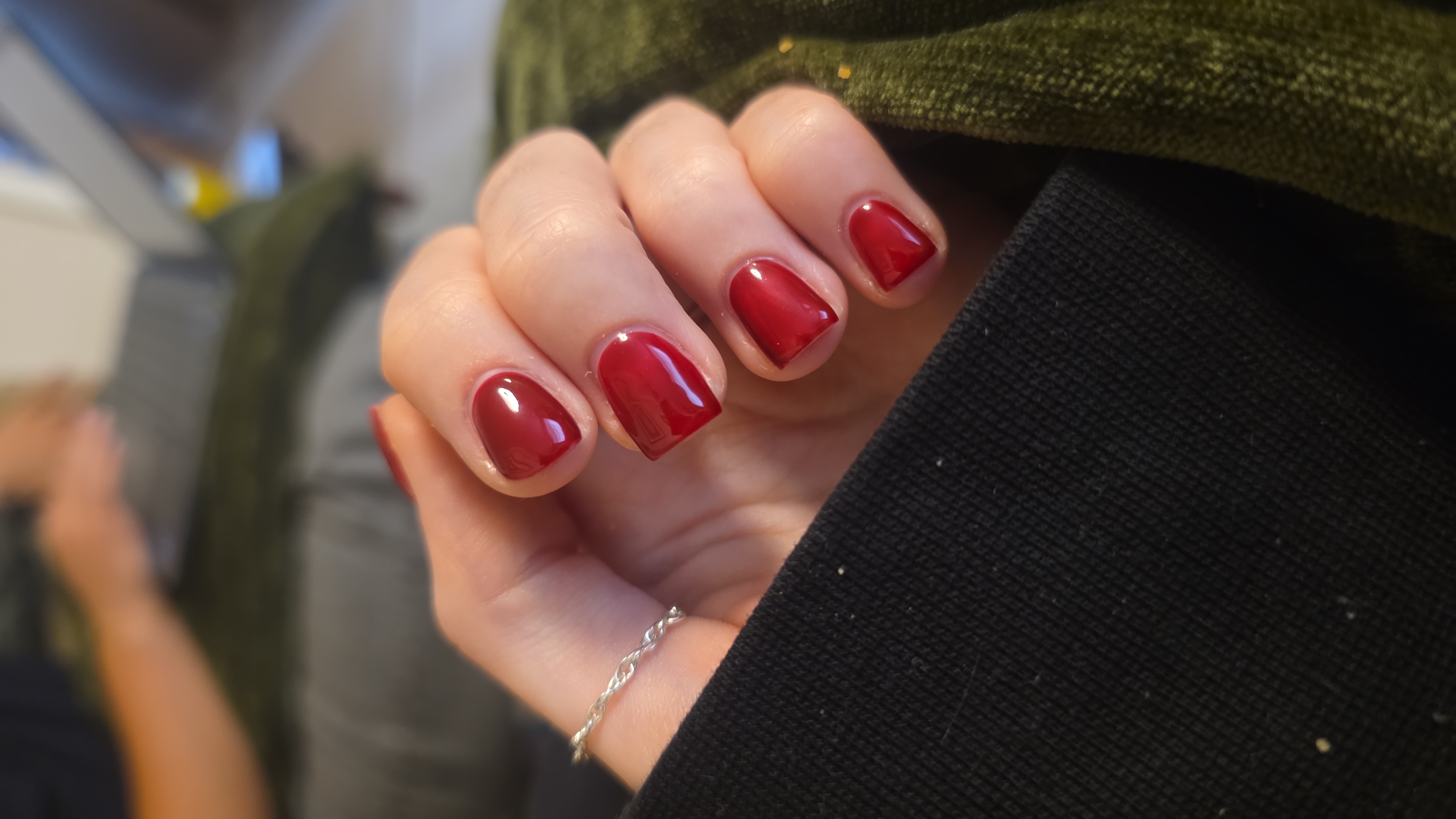 Nail set - plain red nails square