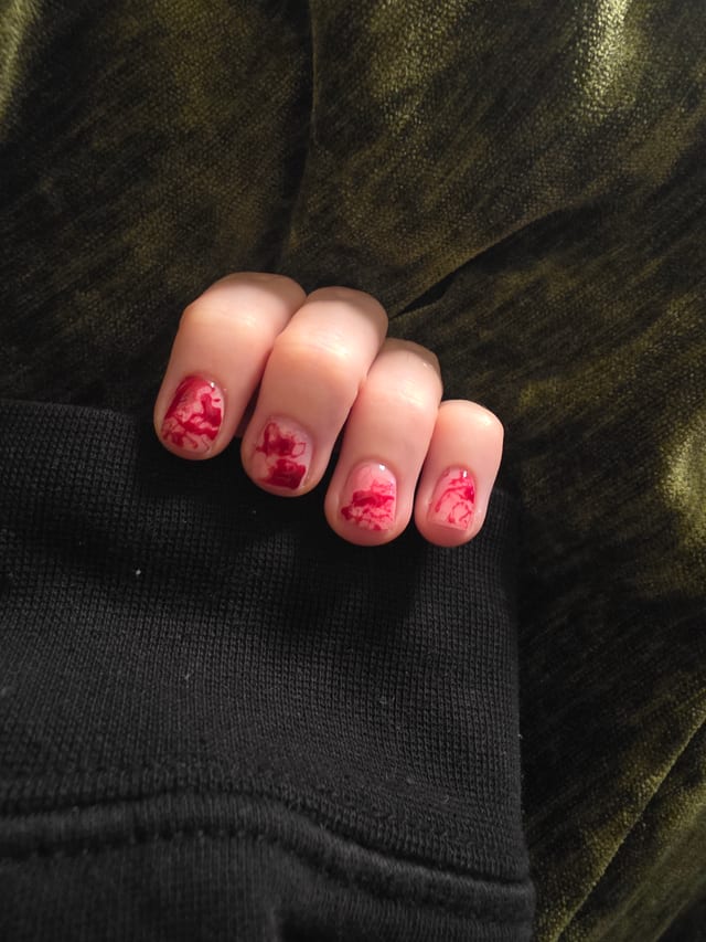 Nail set - blood nails